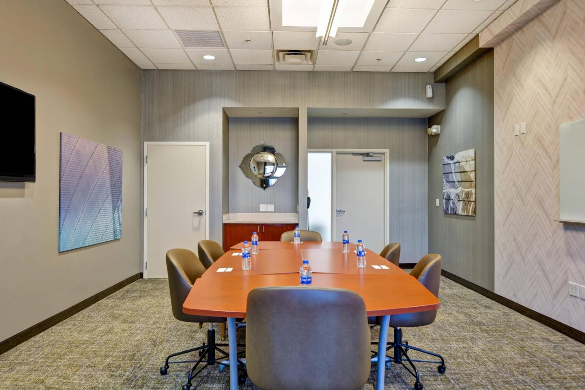 Springhill Suites By Marriott Cincinnati Midtown Ngoại thất bức ảnh