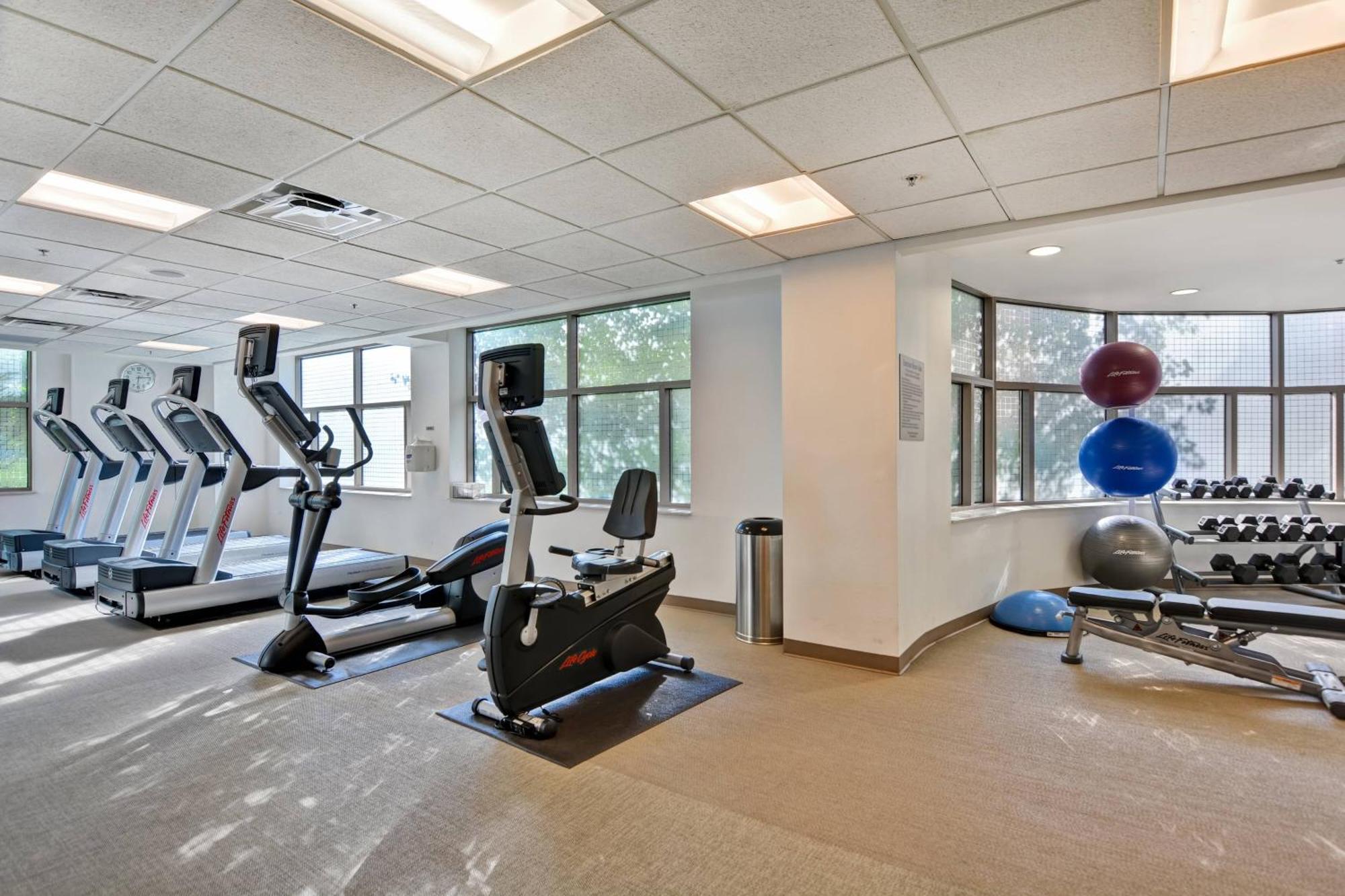 Springhill Suites By Marriott Cincinnati Midtown Ngoại thất bức ảnh