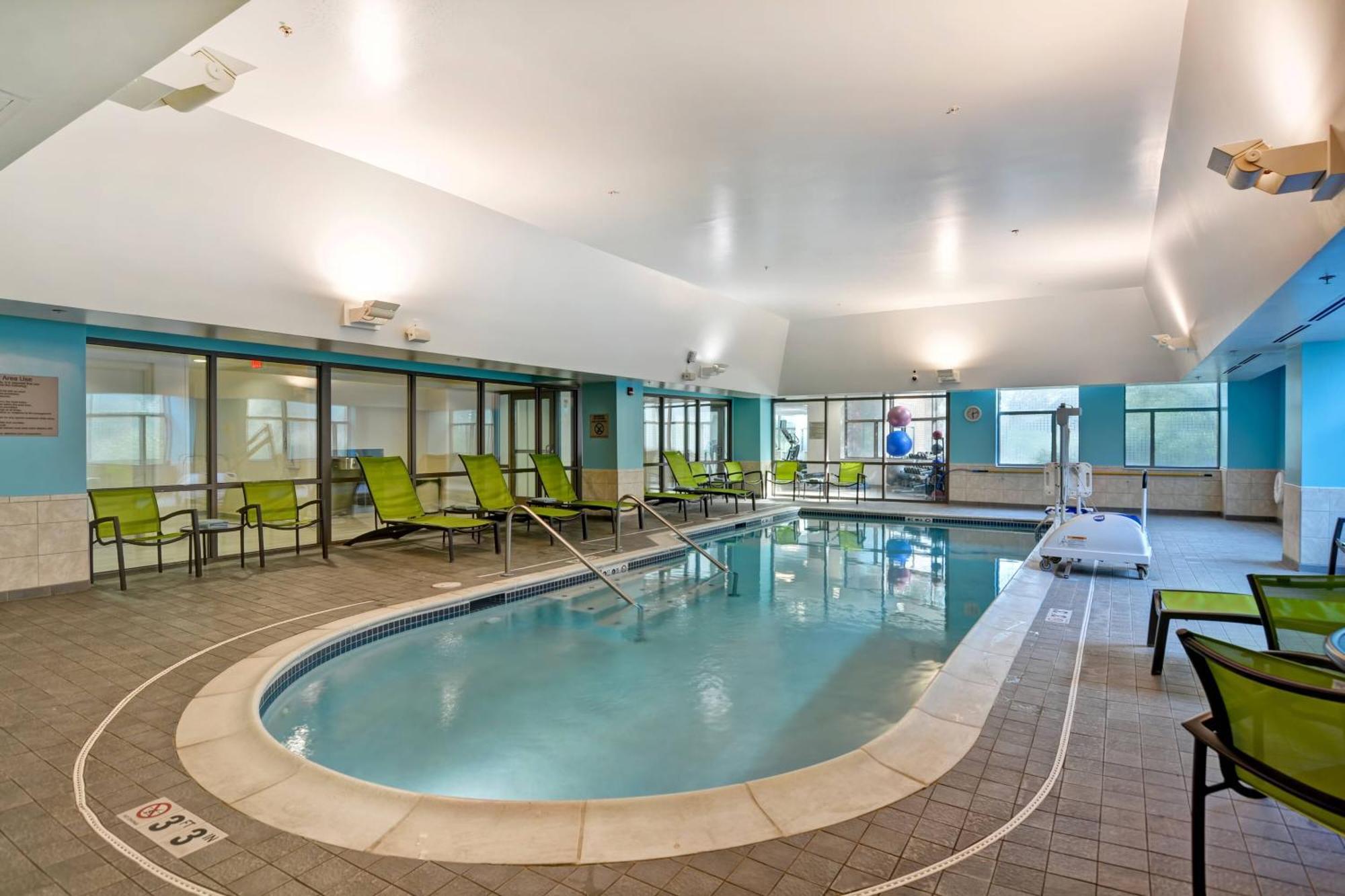 Springhill Suites By Marriott Cincinnati Midtown Ngoại thất bức ảnh