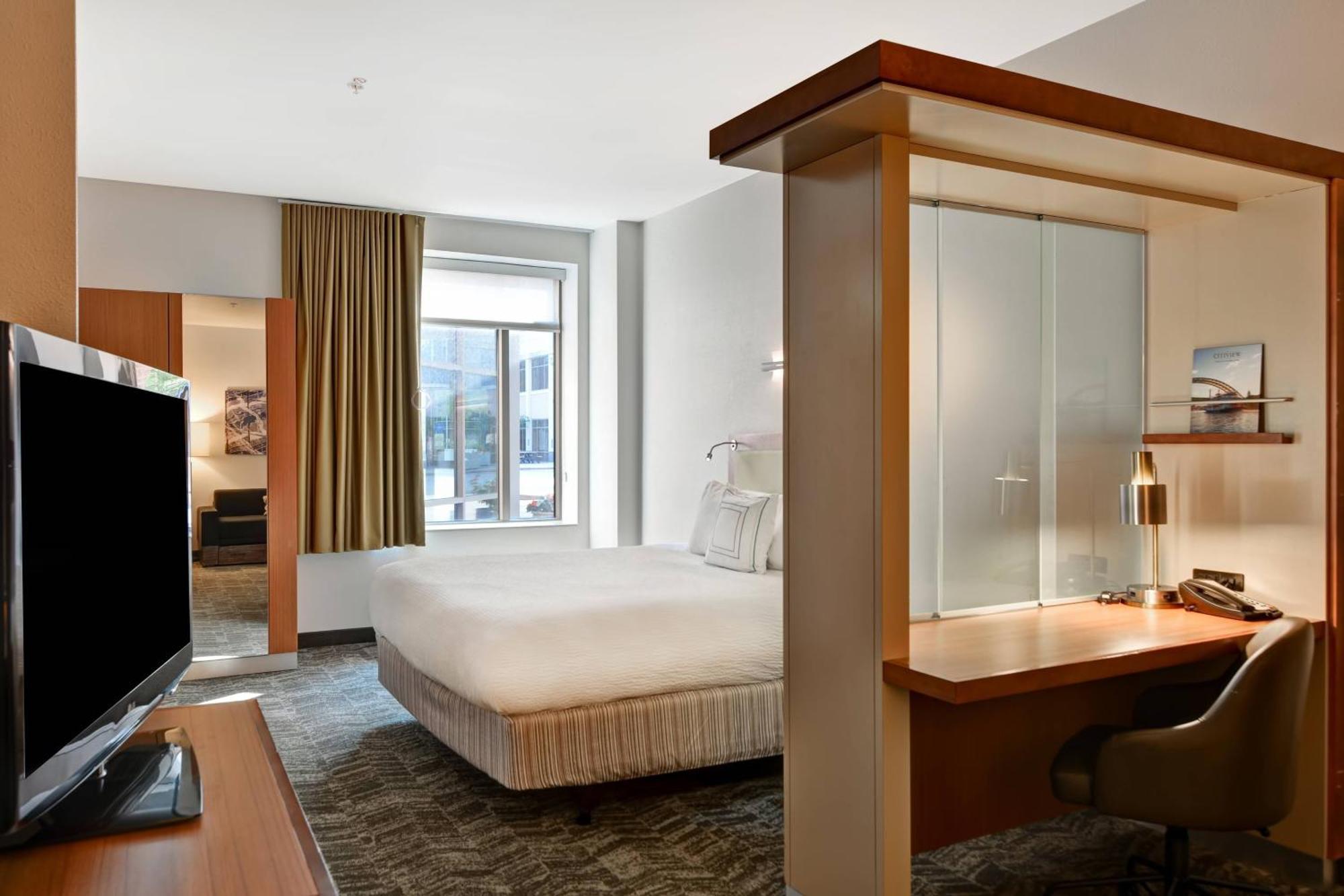 Springhill Suites By Marriott Cincinnati Midtown Ngoại thất bức ảnh