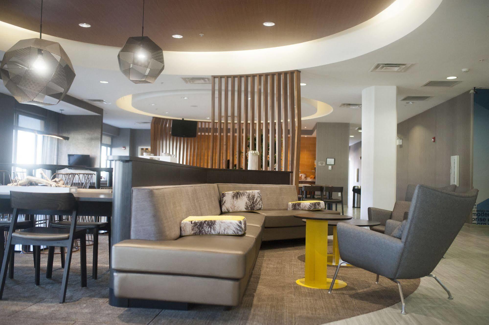 Springhill Suites By Marriott Cincinnati Midtown Ngoại thất bức ảnh
